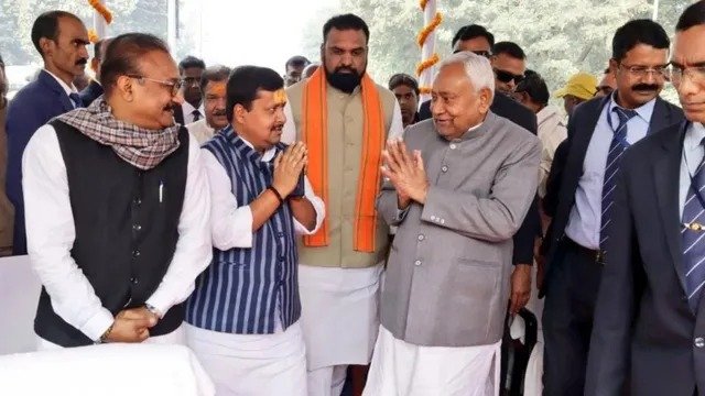 cb8a5511 5cdb 4200 8de4 bf627b52b9ef