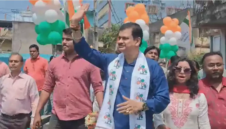 ezgif 1a7ac997c7376ead