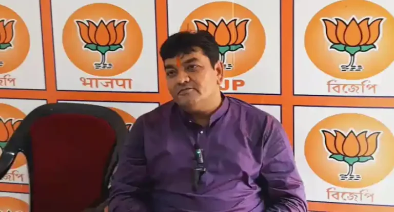 ezgif 245436b9a628fd76