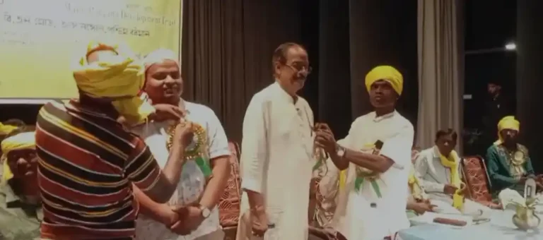 ezgif 2896c3b65bbf9f19