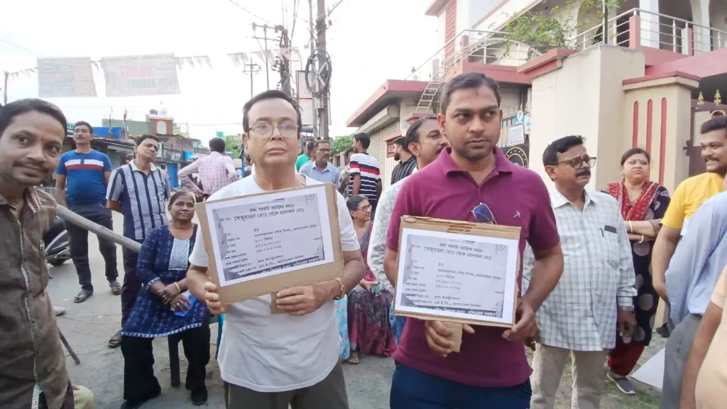 Home 7 ezgif 6237526d47ef7f21