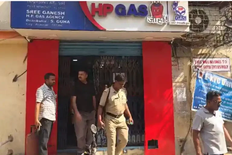 ezgif 65da7dd27e5355c6