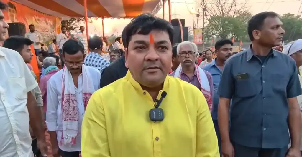 ezgif 81202bdc011da21a