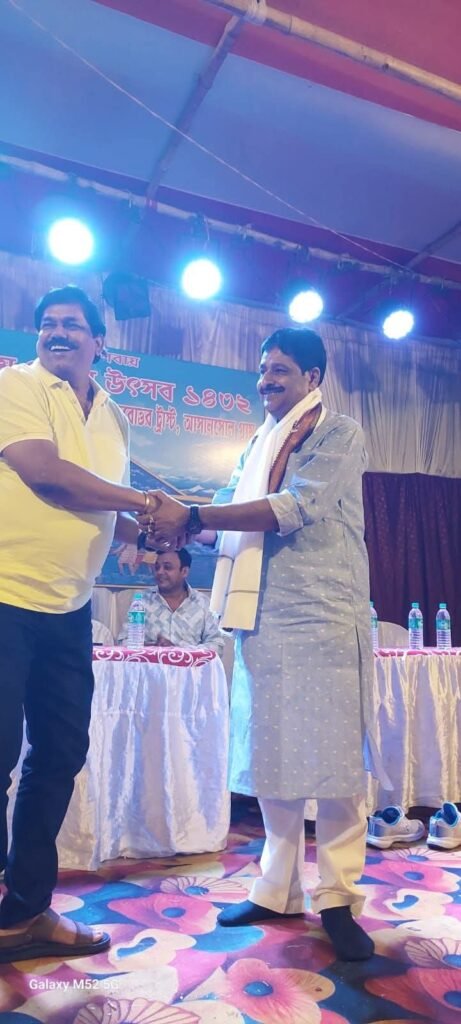 5a043ec0 5a43 4d8a 8fef c4d2f1adda36 1