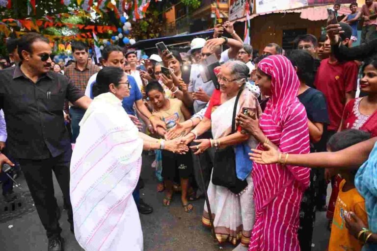 ezgif 51cb94a9a42a83a1