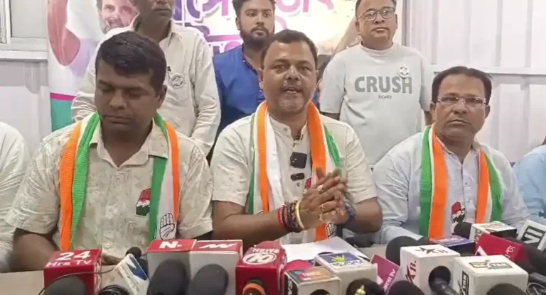 ezgif 545c907796490089