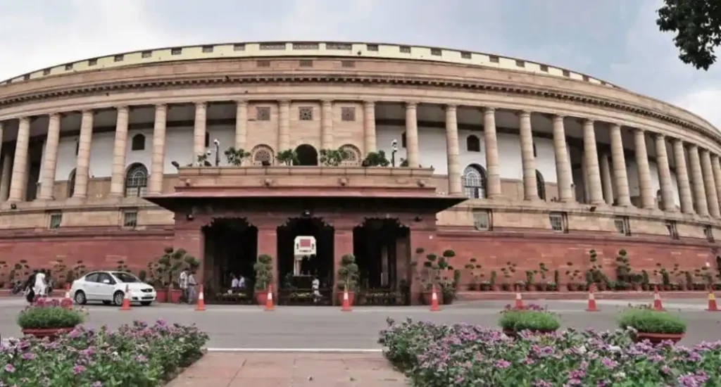 Home 3 ezgif 73164b29777c62ea