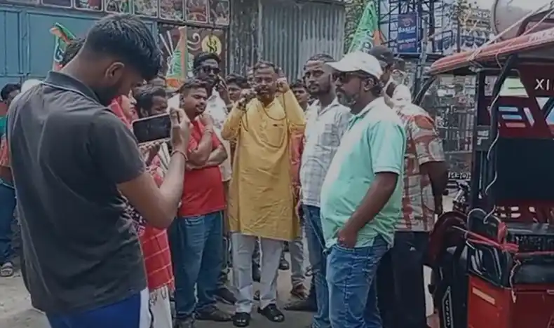 ezgif 7c3487633bde49f8