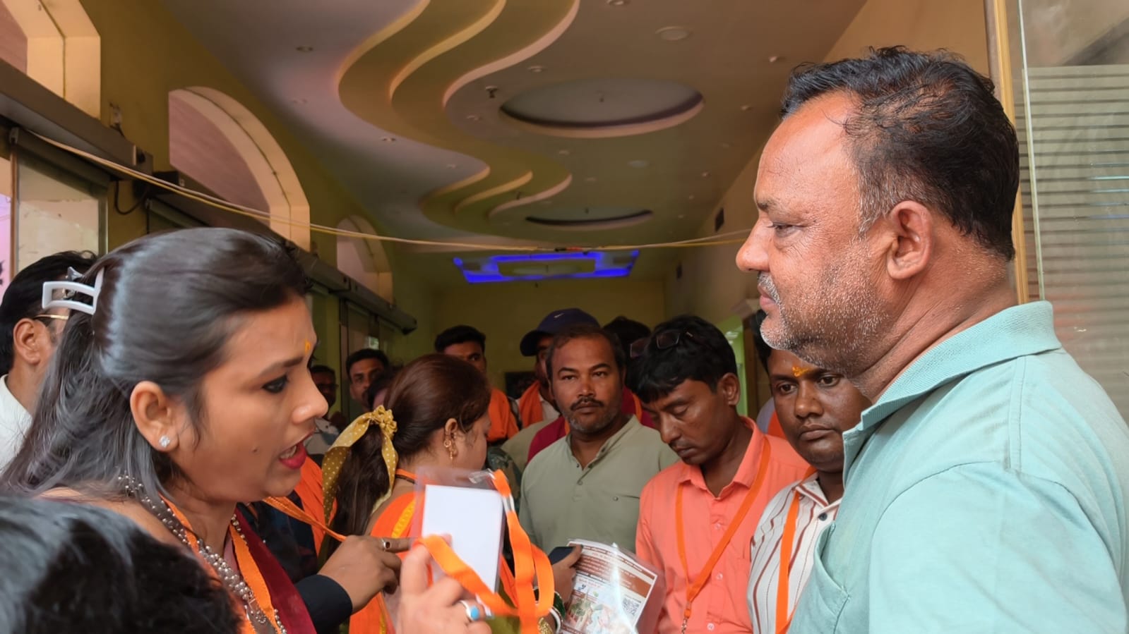 আসানসোলে বিজেপি শিবিরে তুমুল উত্তেজনা! ‘কয়লা মাফিয়া’ অভিযোগে বিতর্ক