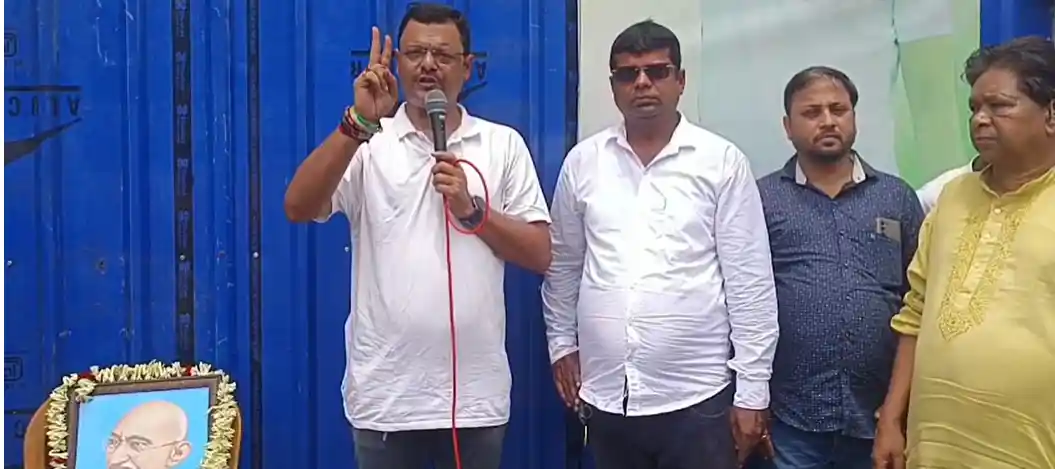 আসানসোলে ‘ভারত ছাড়ো আন্দোলন’ দিবসে আবেগঘন পরিবেশ, শহিদদের স্মরণে কংগ্রেস